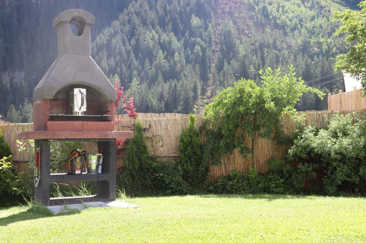 Ferienwohnung Bergspitz Sankt Leonhard im Pitztal Exterior foto
